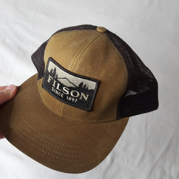 Filson Logger Mesh Cap Trucker Hat 